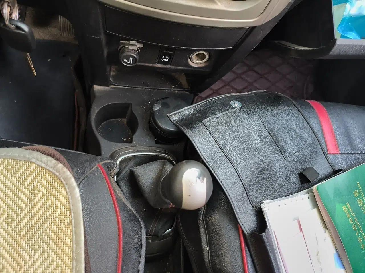 Great Wall M4 2012 1.5L Manual Luxury Version — миниатюра 14