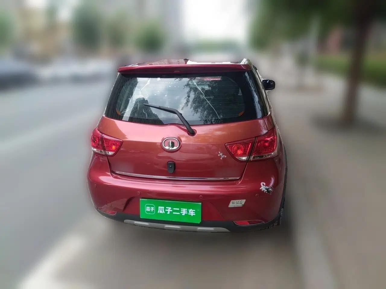 Great Wall M4 2012 1.5L Manual Luxury Version — миниатюра 5