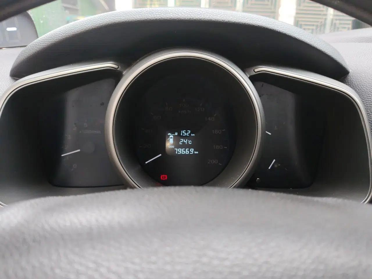 CHANGAN OSHAN CX70 2016 1.6L Manual Comfort Model — миниатюра 11