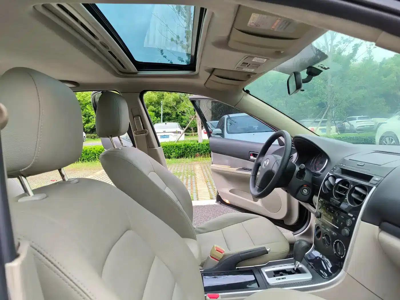 Mazda 6 2011 2.0L Automatic Fashion Edition — миниатюра 9