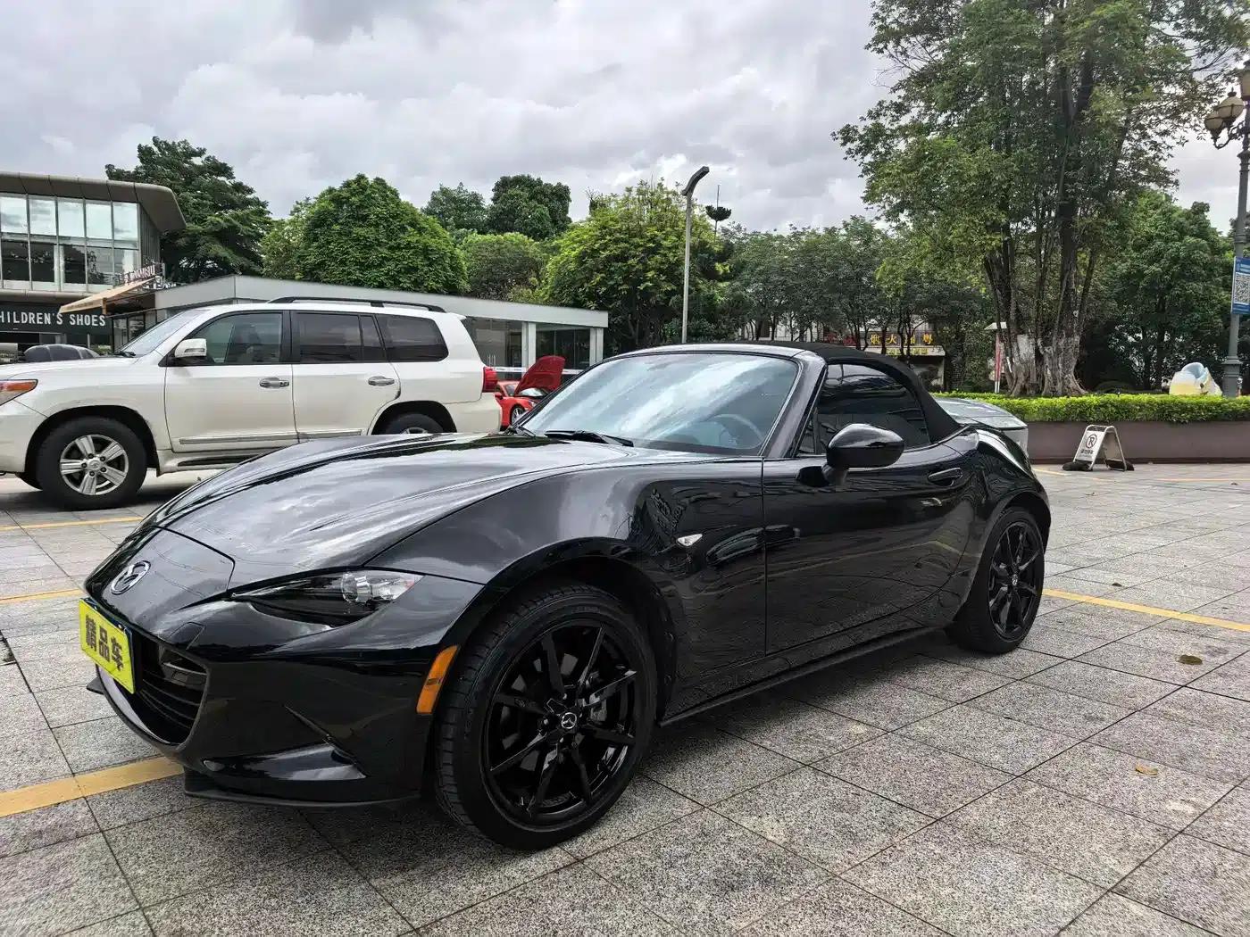 Mazda MX-5 2023 2.0L Manual — миниатюра 1