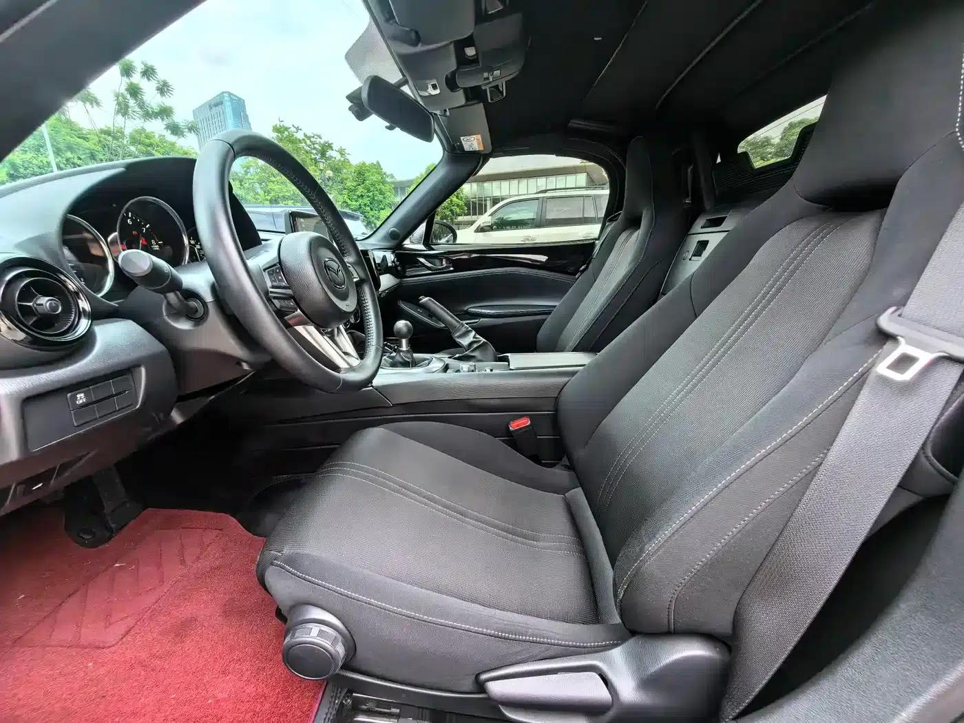 Mazda MX-5 2023 2.0L Manual — миниатюра 5