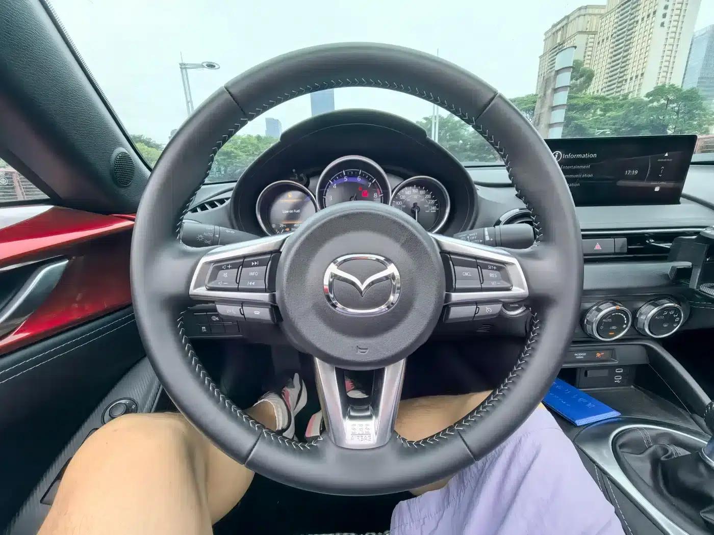 Mazda MX-5 2025 2.0L Manual — миниатюра 10