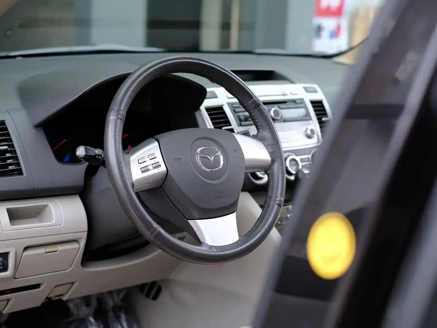 Mazda 8 2011 2.3L Premium Edition — миниатюра 23