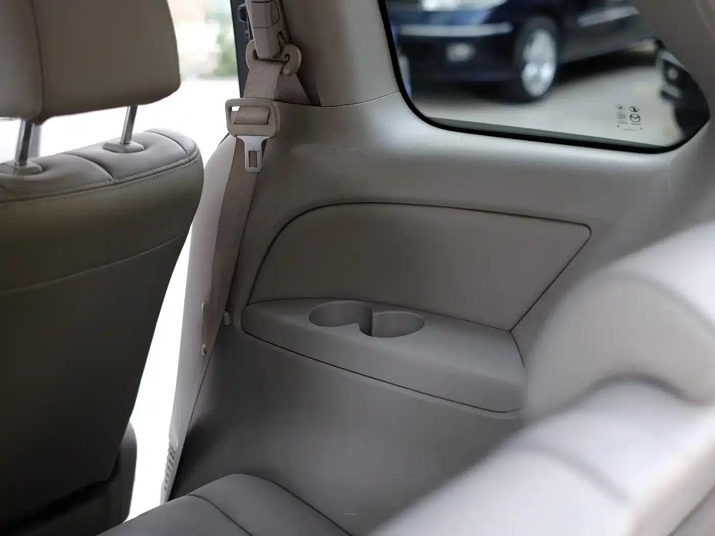 Mazda 8 2011 2.3L Premium Edition — миниатюра 36