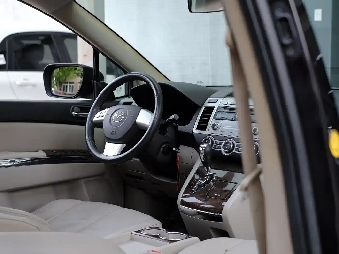 Mazda 8 2011 2.3L Premium Edition — миниатюра 45