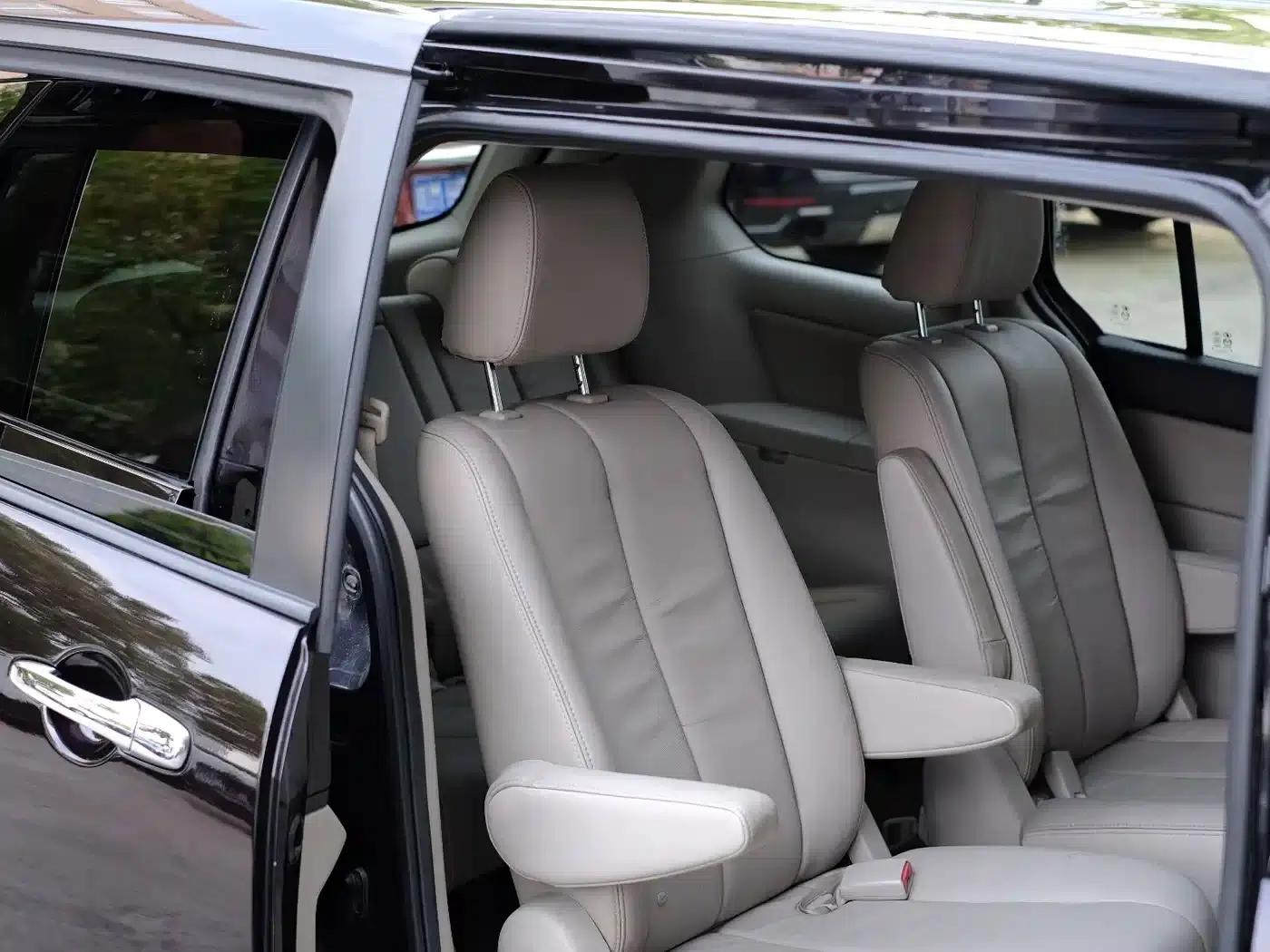 Mazda 8 2011 2.3L Premium Edition — миниатюра 48