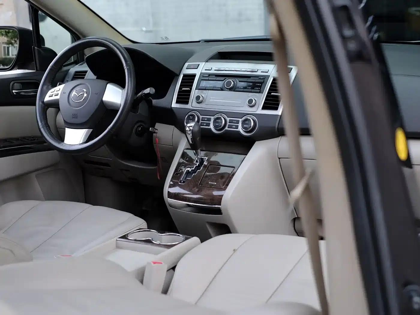 Mazda 8 2011 2.3L Premium Edition — миниатюра 51