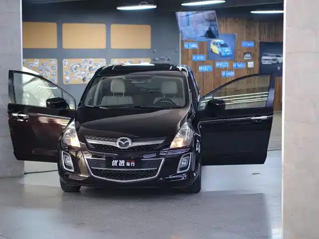 Mazda 8 2011 2.3L Premium Edition