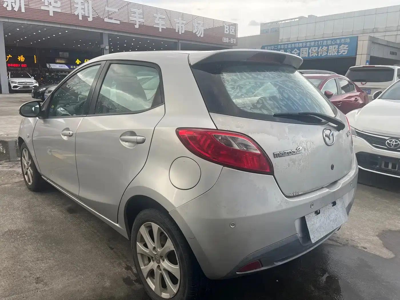 Mazda2 2009 1.5L Automatic Value Edition — миниатюра 7