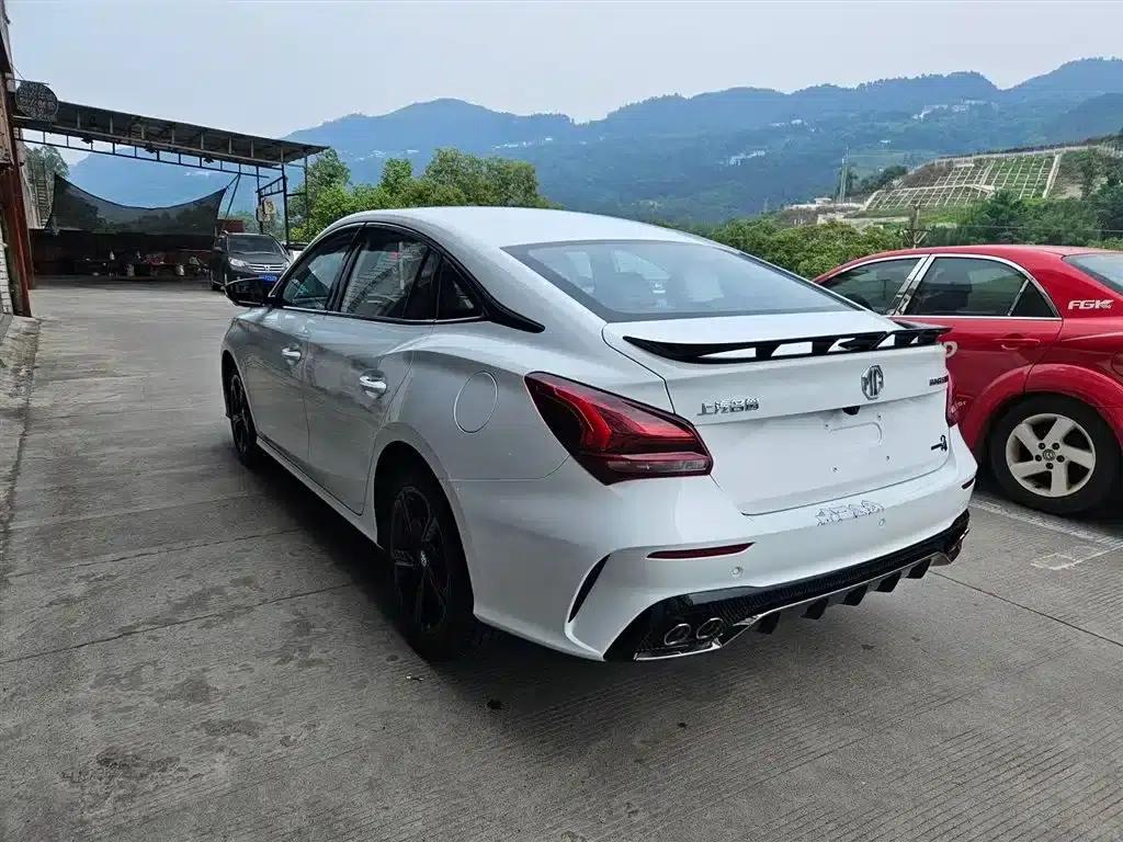 MG5 Scorpio 2022 1.5T Trophy Sport Flagship Edition — миниатюра 2