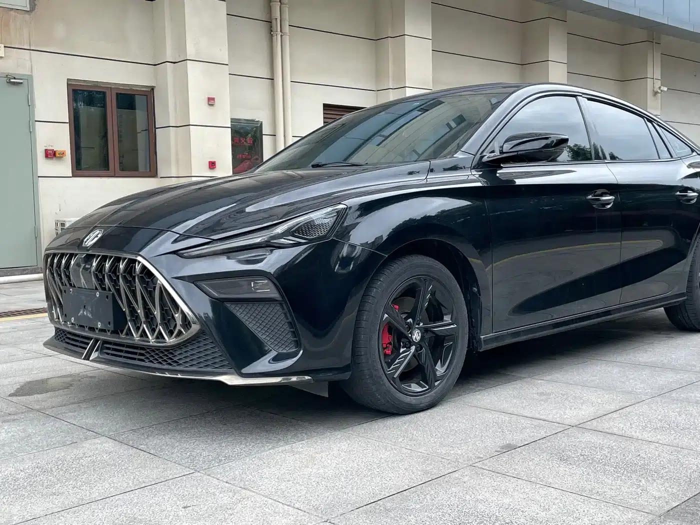 MG5 Scorpio 2022 1.5T Trophy Sport Luxury Edition — миниатюра 1
