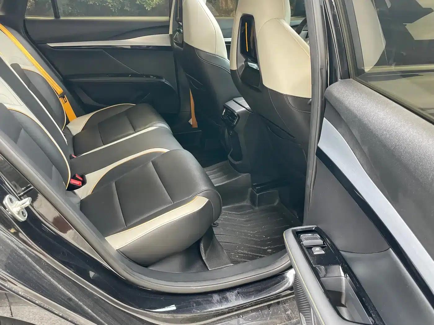 MG5 Scorpio 2022 1.5T Trophy Sport Luxury Edition — миниатюра 12