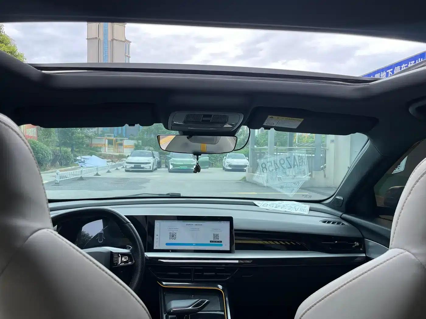 MG5 Scorpio 2022 1.5T Trophy Sport Luxury Edition — миниатюра 16