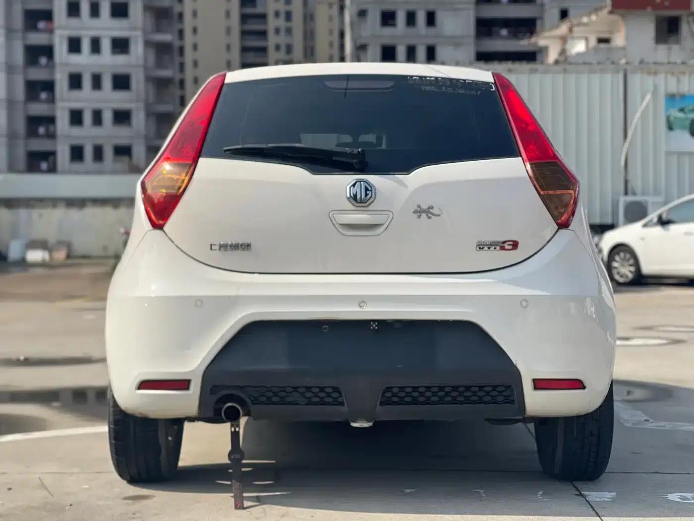 MG3 2013 1.5L AMT Elite Edition — миниатюра 13