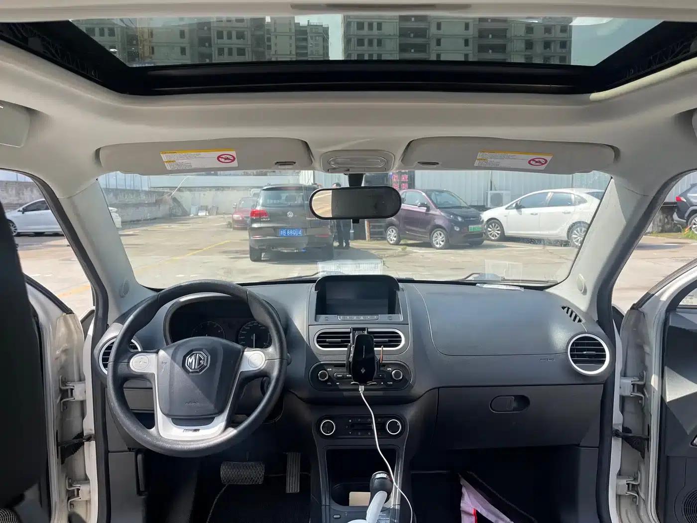 MG3 2013 1.5L AMT Elite Edition — миниатюра 5