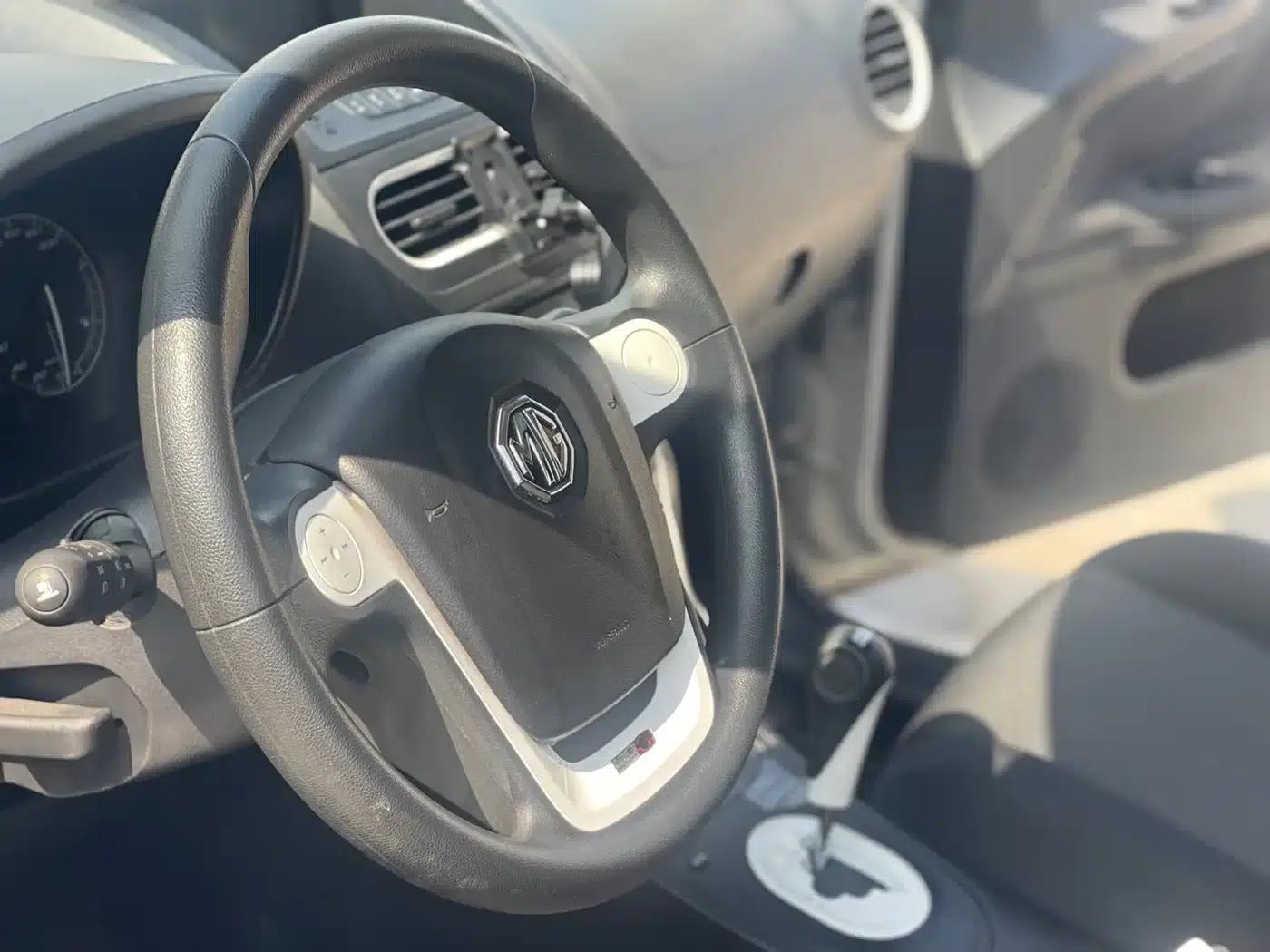 MG3 2013 1.5L AMT Elite Edition — миниатюра 7