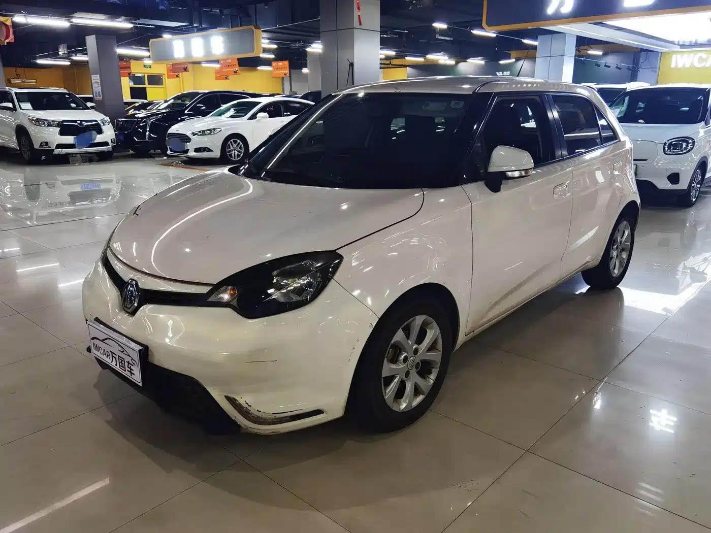 MG3 2014 1.5L AMT Elite Edition — миниатюра 2