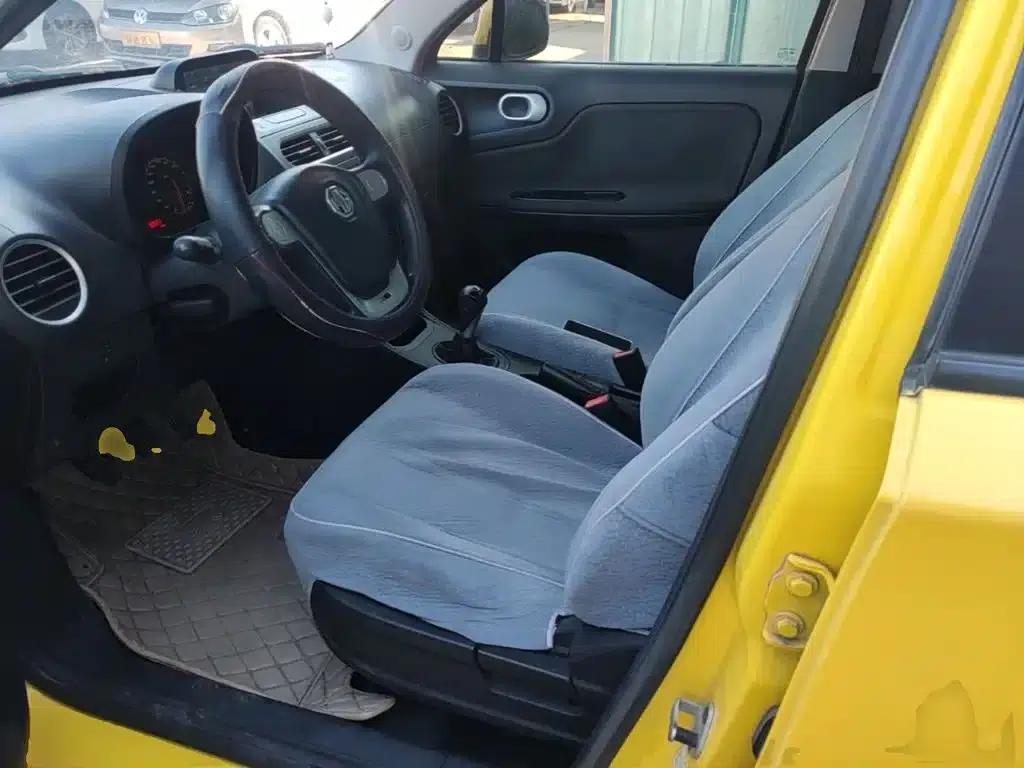 MG3 2014 1.3L Manual Comfort Edition — миниатюра 15