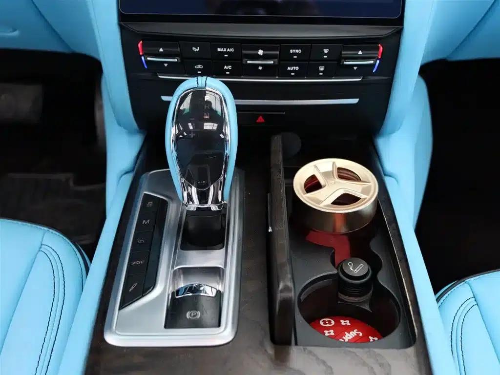 Presidential Edition 2013 3.0T Standard Edition — миниатюра 18