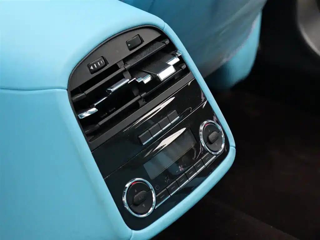 Presidential Edition 2013 3.0T Standard Edition — миниатюра 8