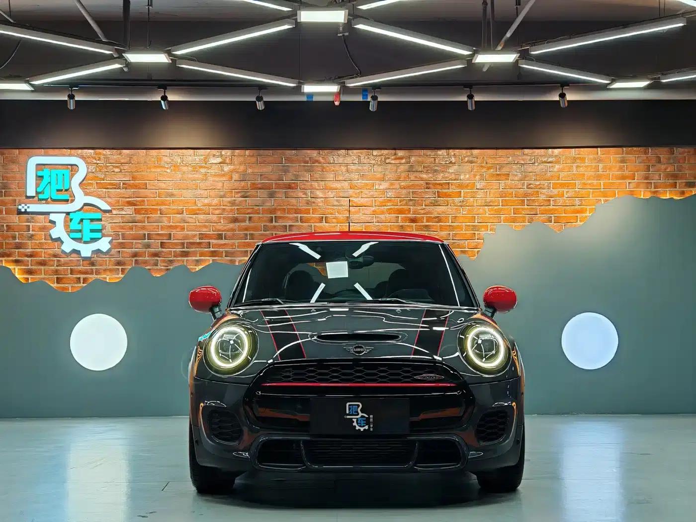 MINI JCW 2021 2.0T JOHN COOPER WORKS ALL-IN — миниатюра 2