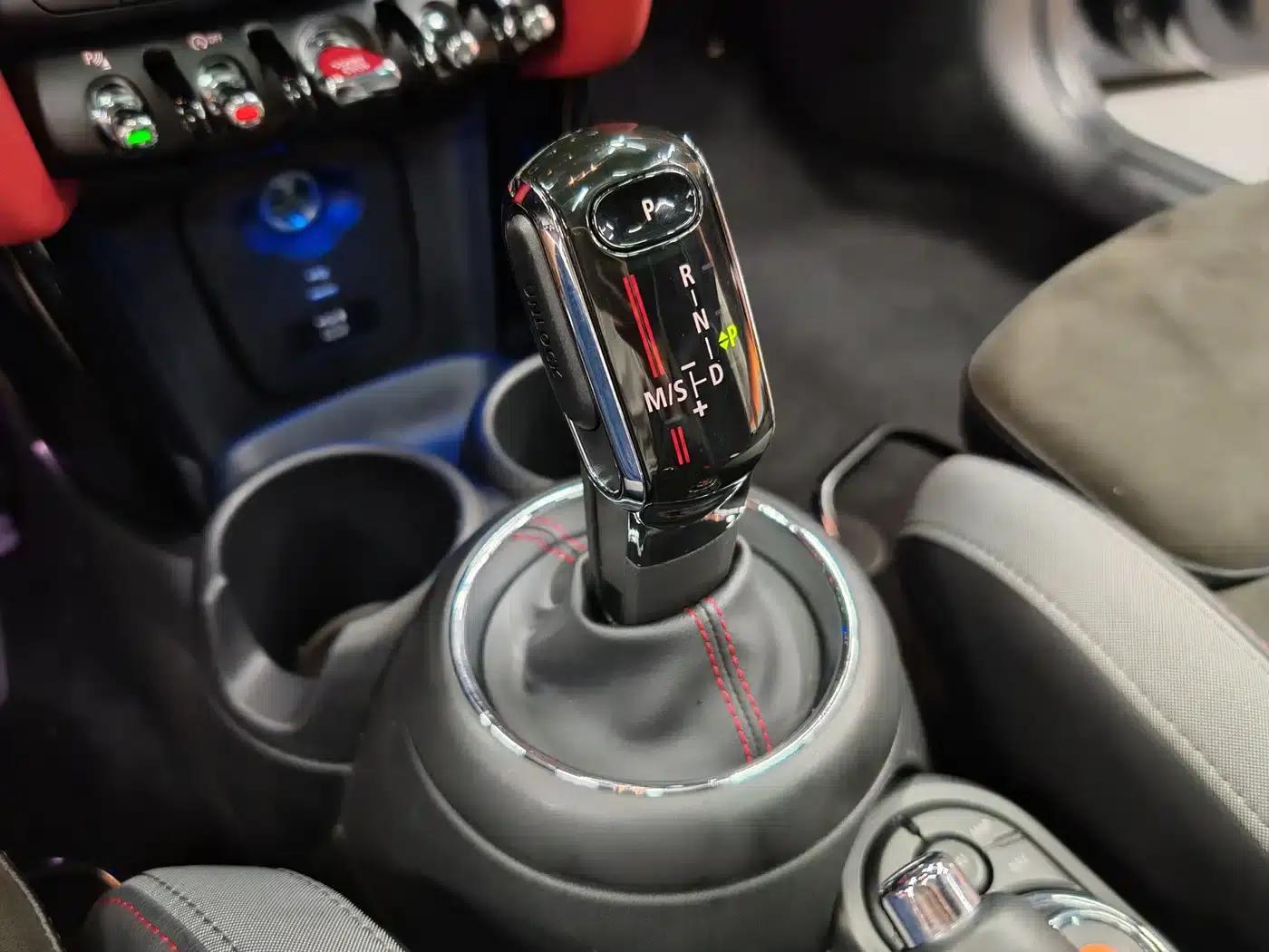 MINI JCW 2021 2.0T JOHN COOPER WORKS ALL-IN — миниатюра 23