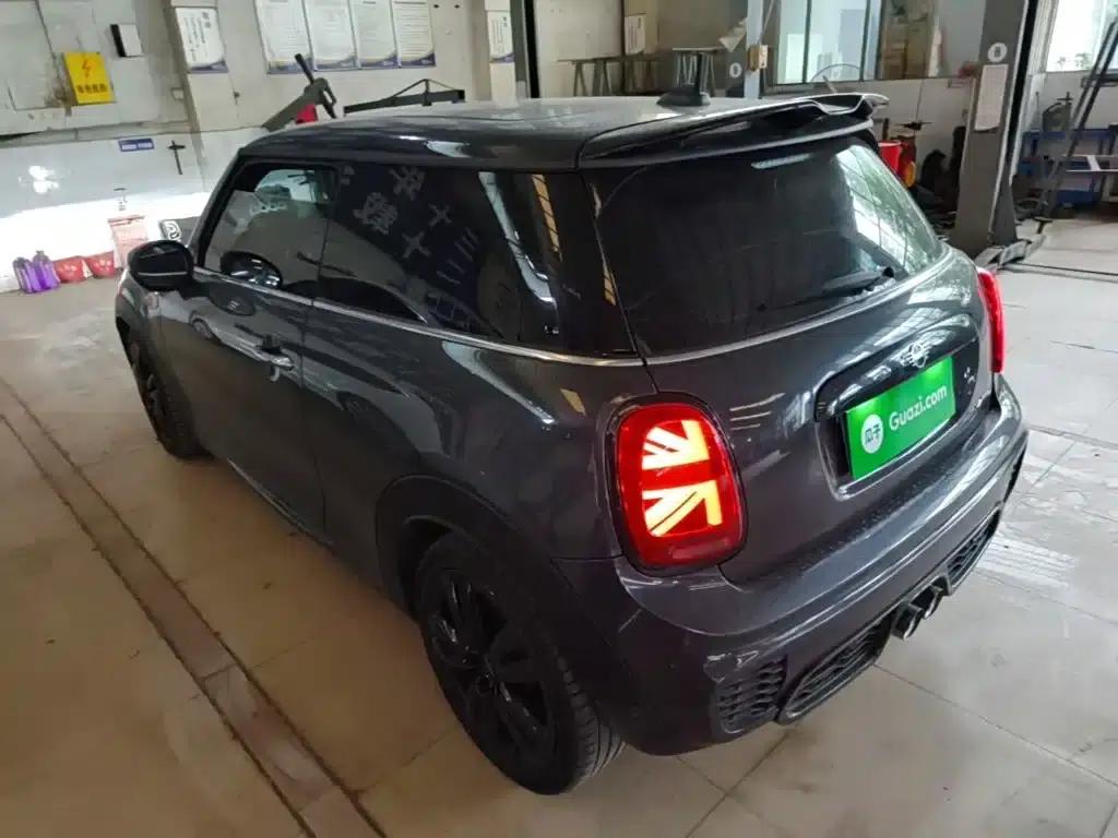 2021 MINI JCW 2.0T JOHN COOPER WORKS — миниатюра 23