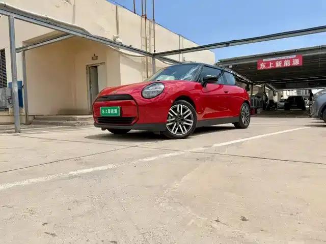 2024 Electric MINI Cooper (456km/h) - Classic Style