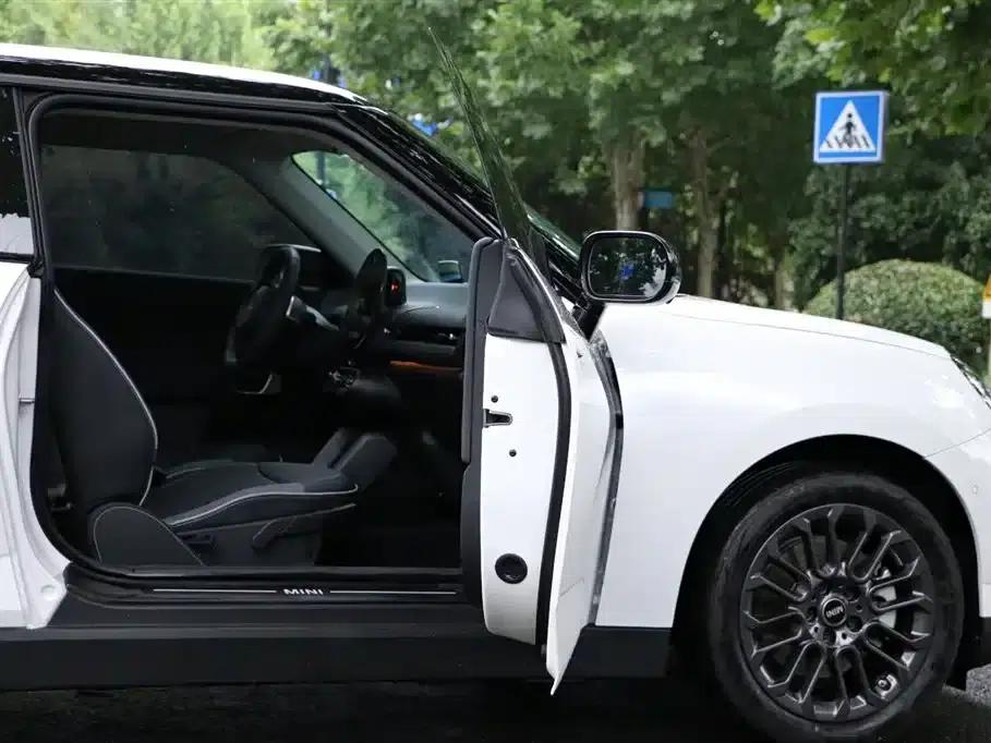2026 Electric MINI Cooper, 466km/h, Cooper E Classic — миниатюра 18
