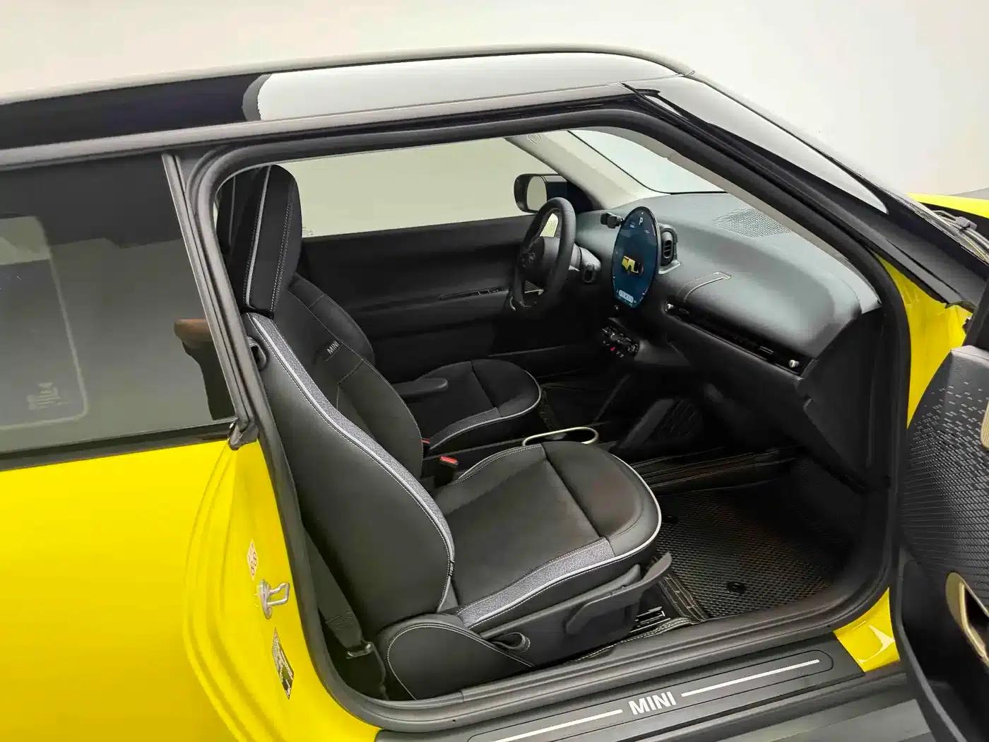2024 Electric MINI Cooper (456km/h) - Classic Style — миниатюра 7