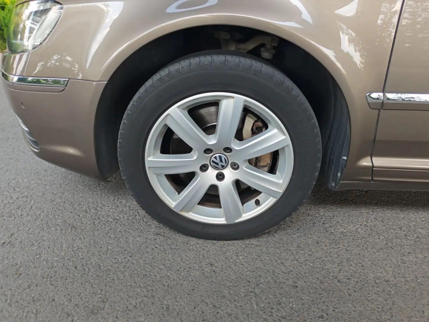 Volkswagen Phaeton 2012 3.0L Executive Version — миниатюра 15