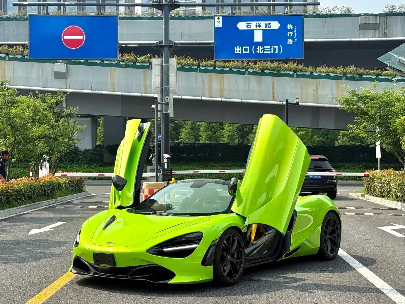 McLaren 720S 2019 4.0T Spider — миниатюра 3