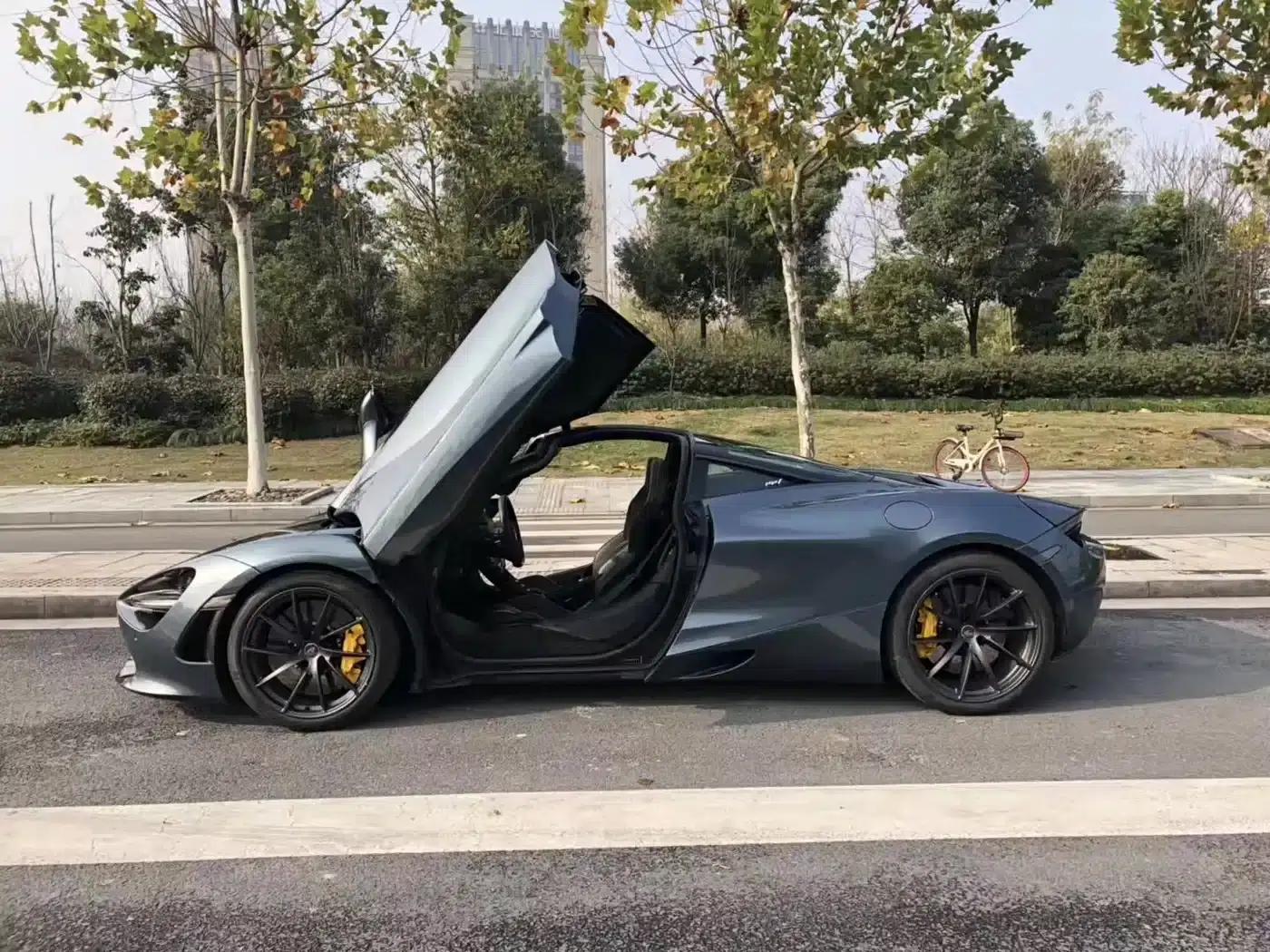 McLaren 720S 2019 4.0T Coupe — миниатюра 3
