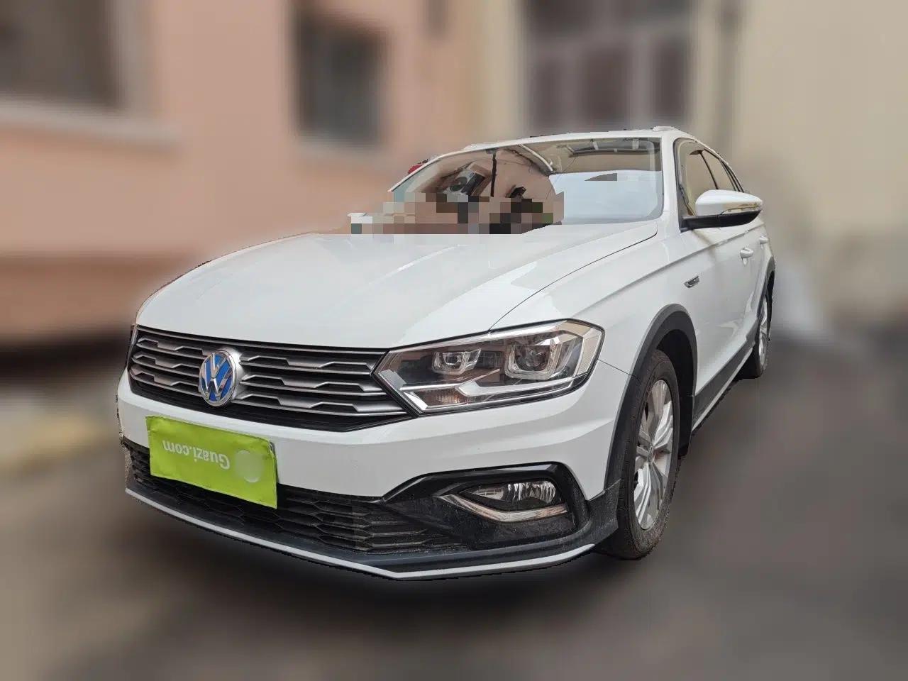 Volkswagen C-TREK 2018 1.5L Automatic Comfort Model — миниатюра 1
