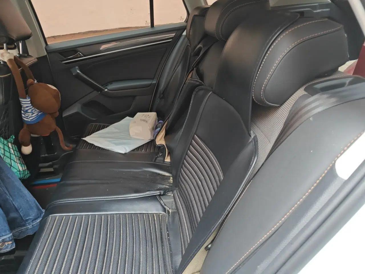 Volkswagen C-TREK 2018 1.5L Automatic Comfort Model — миниатюра 17