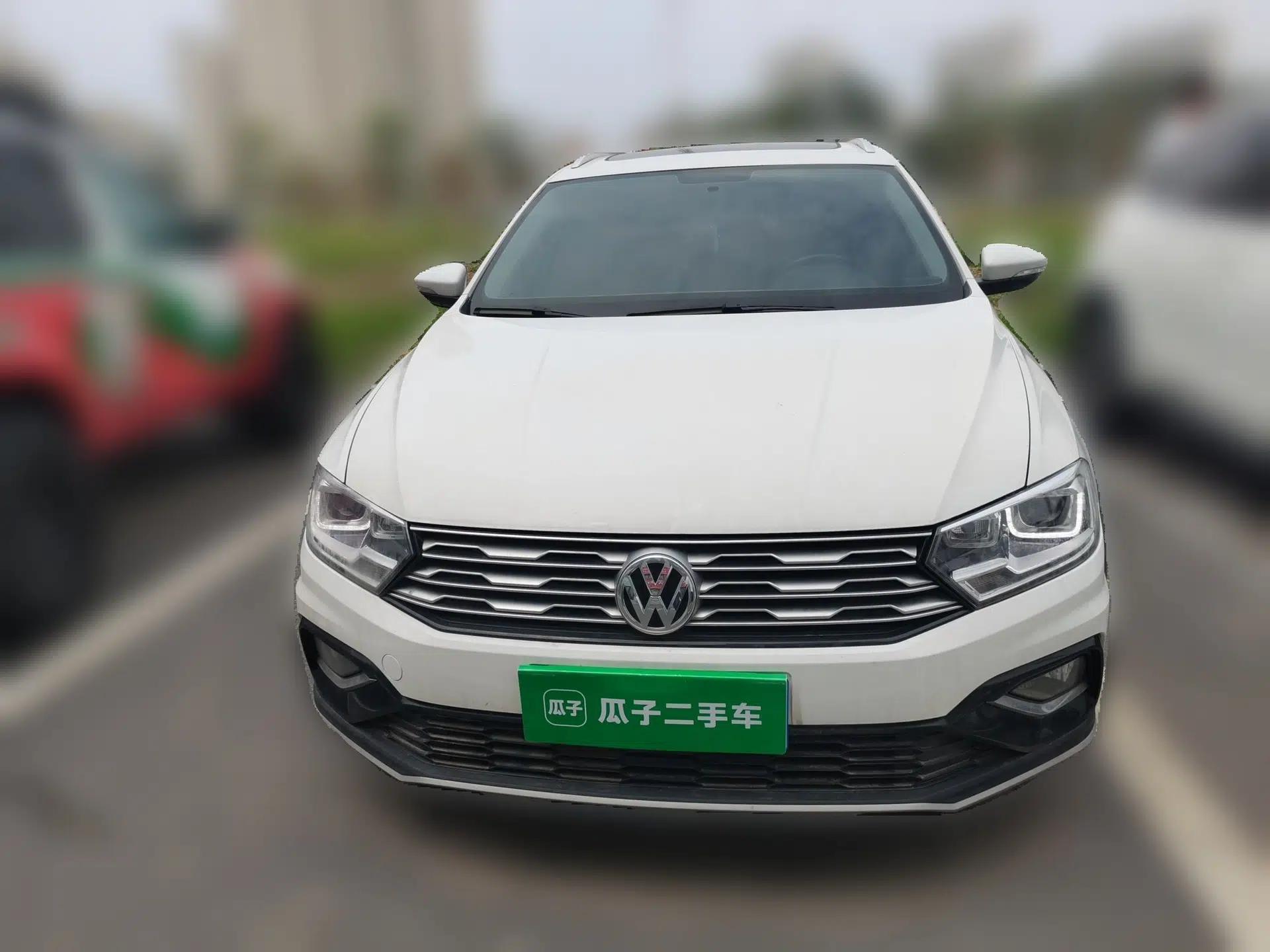 Volkswagen C-TREK 2017 230TSI DSG Comfort Version — миниатюра 2