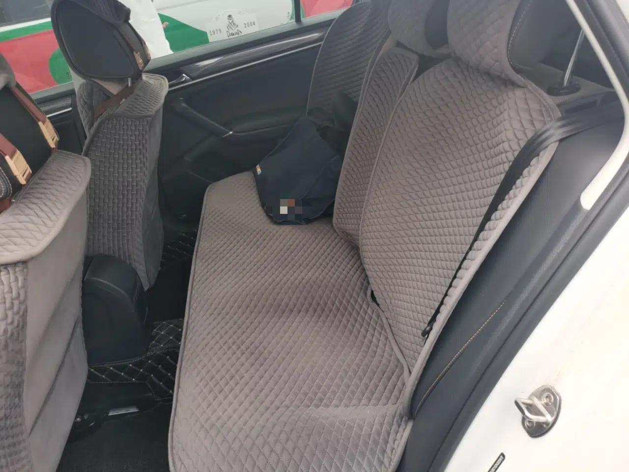 Volkswagen C-TREK 2017 230TSI DSG Comfort Version — миниатюра 17