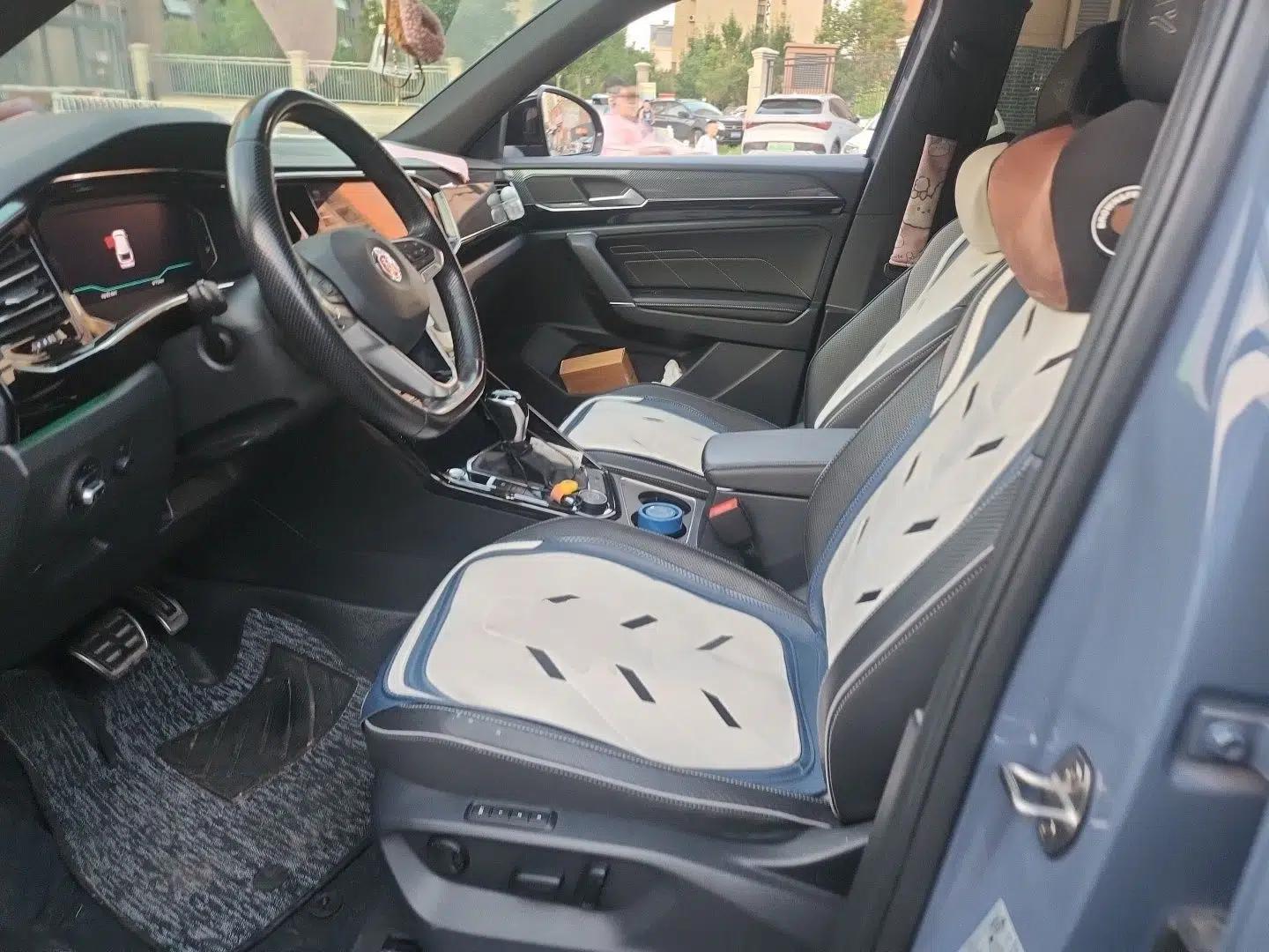 Volkswagen Tayron X 2020 380TSI Four-Wheel Drive Prestige Connected Version — миниатюра 15