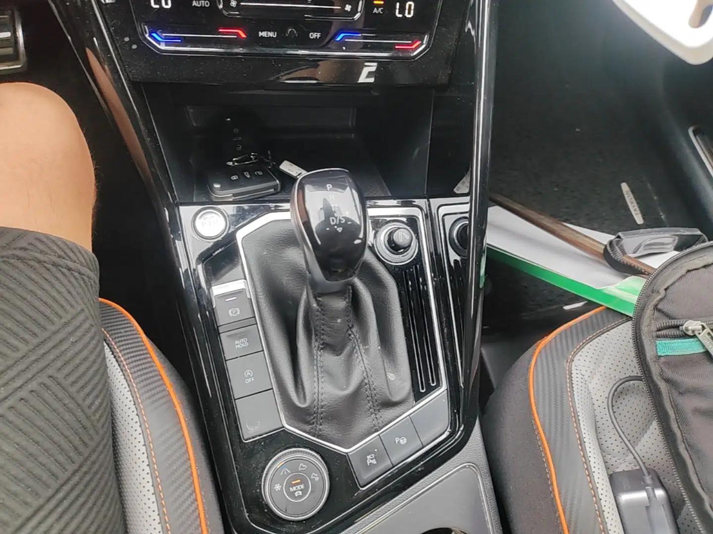 Volkswagen Tayron X 2023 Revised 380TSI Four-Wheel Drive Flagship Smart Edition — миниатюра 16