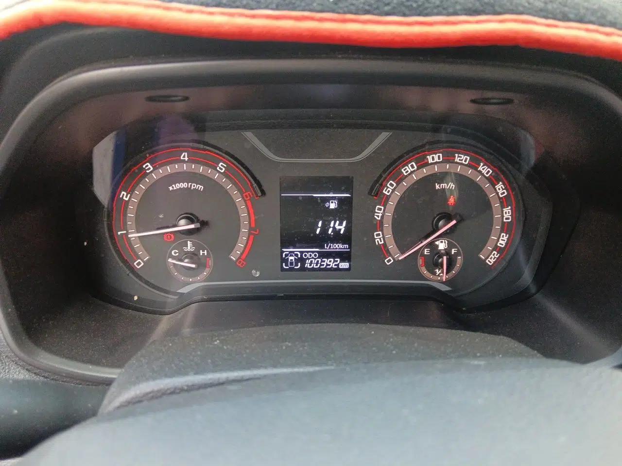 SAIC MAXUS T60 2019 2.4L Gasoline Manual Two-Wheel-Drive High-Ride Pioneer Edition Standard Cab — миниатюра 11