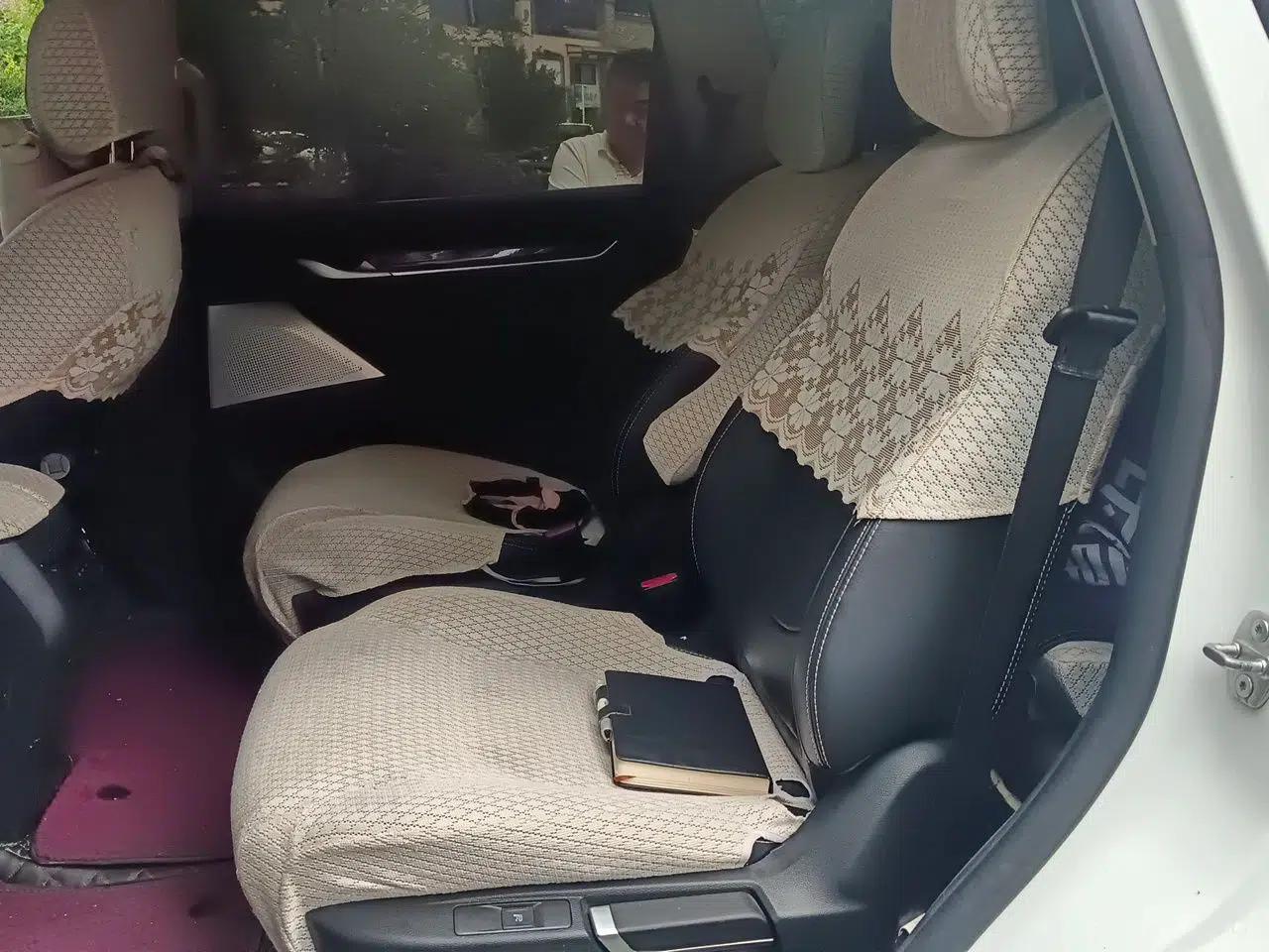 SAIC MAXUS D90 2017 2.0T Automatic Two-Wheel Drive - Uranus — миниатюра 17