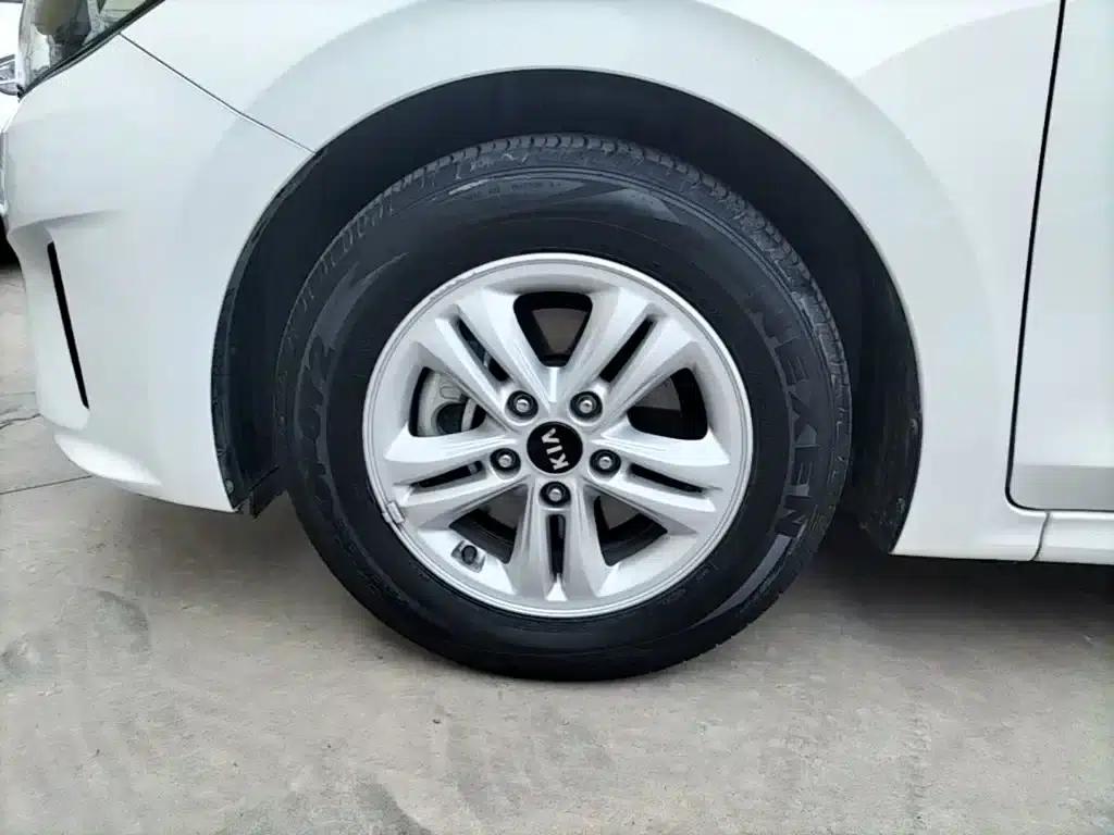 2019 Kia Forte 1.6L Automatic Fashion Edition (China VI Emission Standard) — миниатюра 23