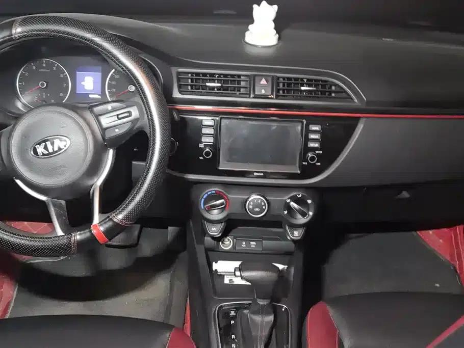 2017 KX CROSS 1.4L AT GLS — миниатюра 12