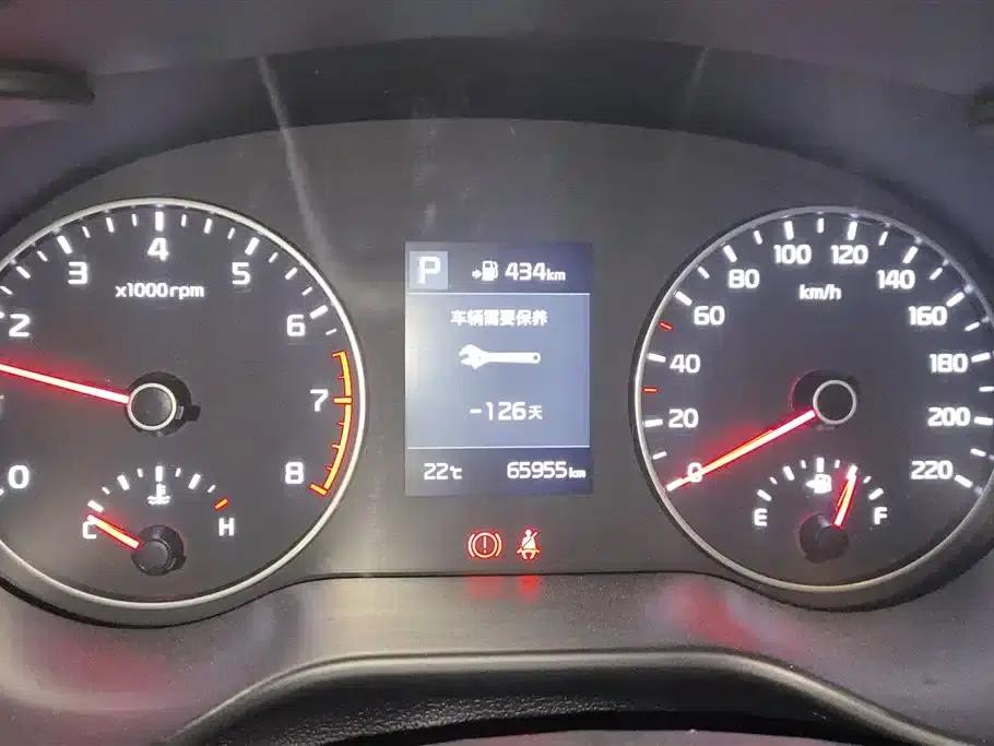 2017 KX CROSS 1.4L AT GLS — миниатюра 14