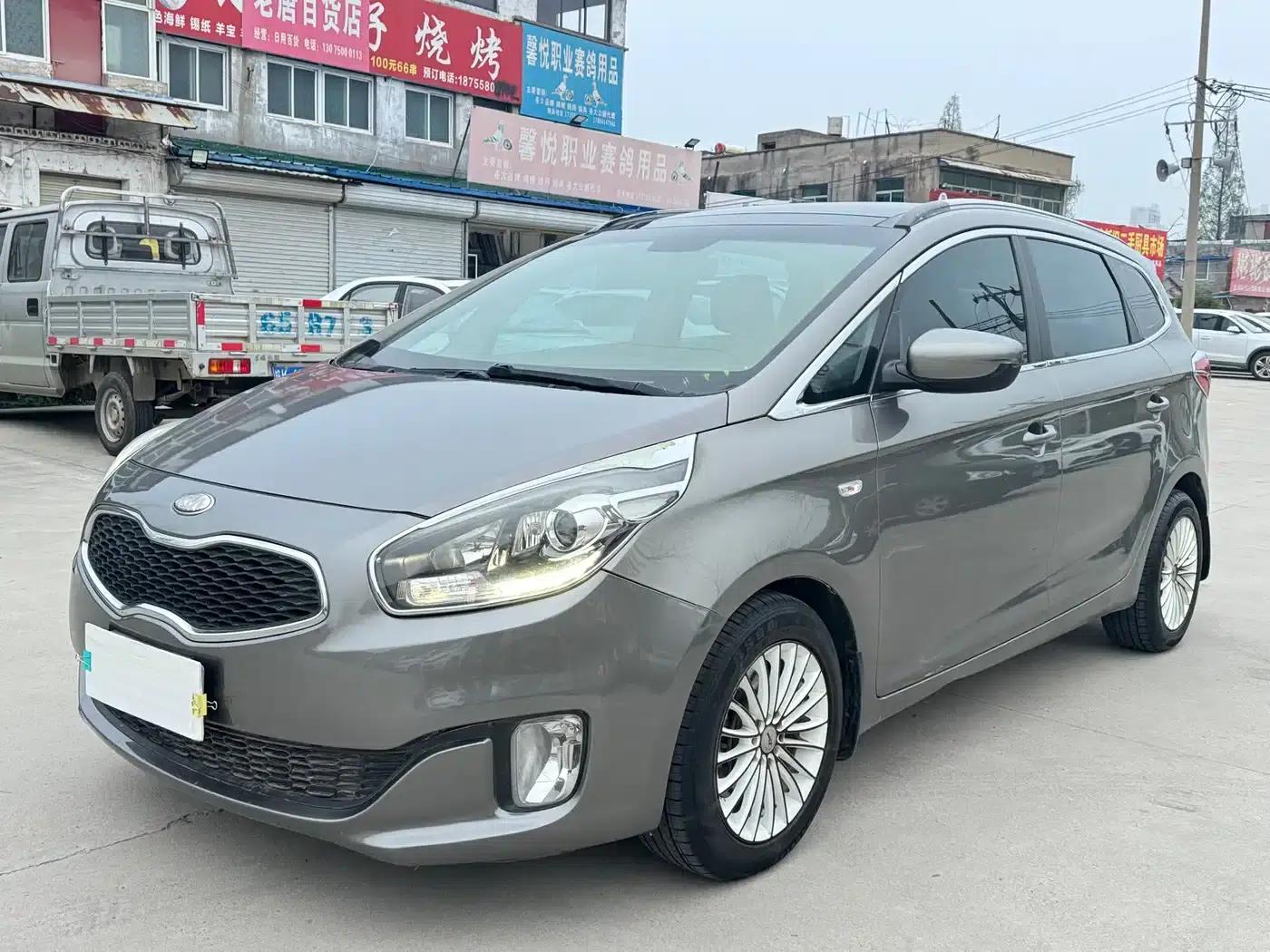 Carens 2013 2.0L 7-seater Automatic Comfort Edition (National V Emission Standard) — миниатюра 1