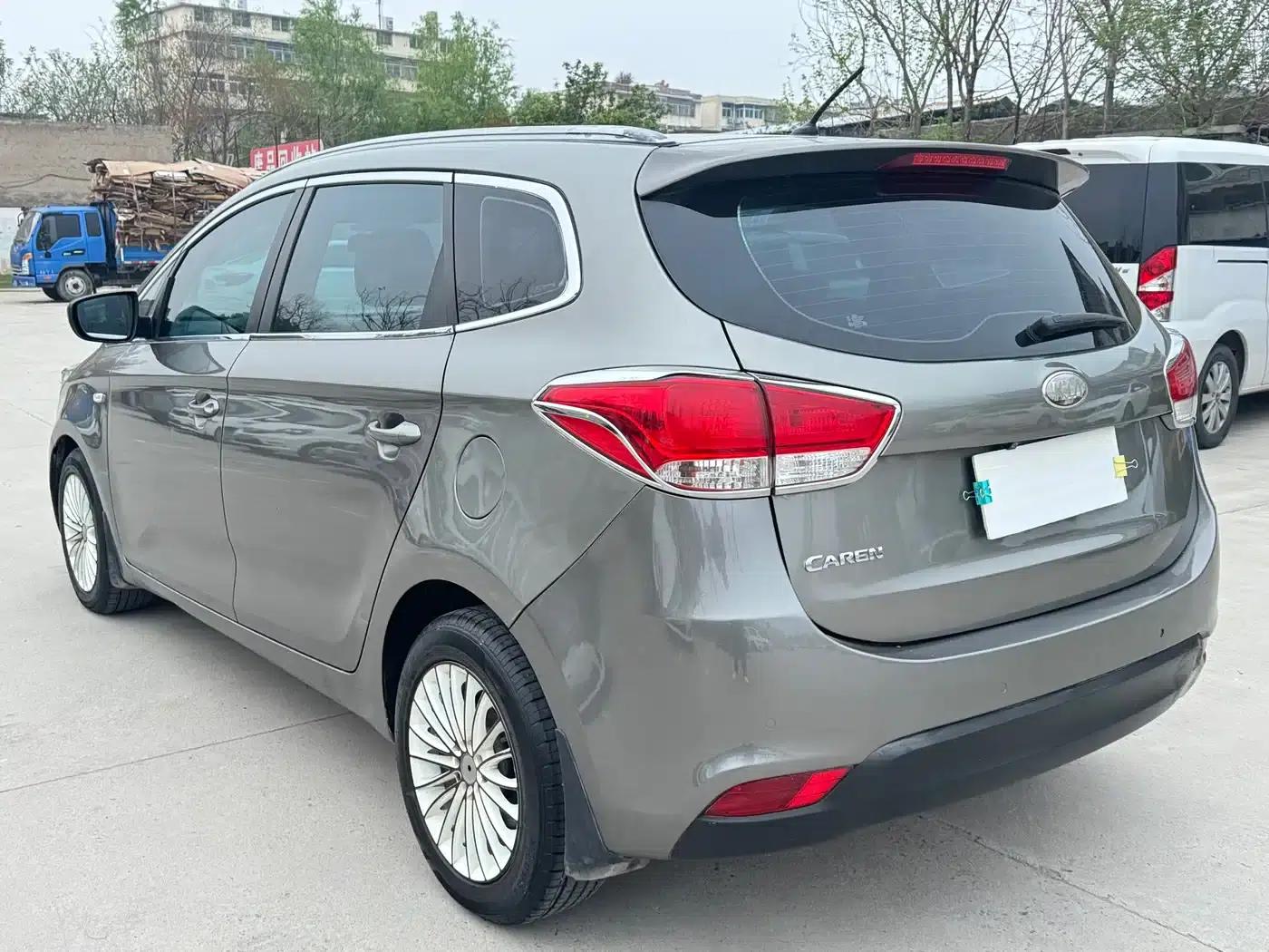 Carens 2013 2.0L 7-seater Automatic Comfort Edition (National V Emission Standard) — миниатюра 6