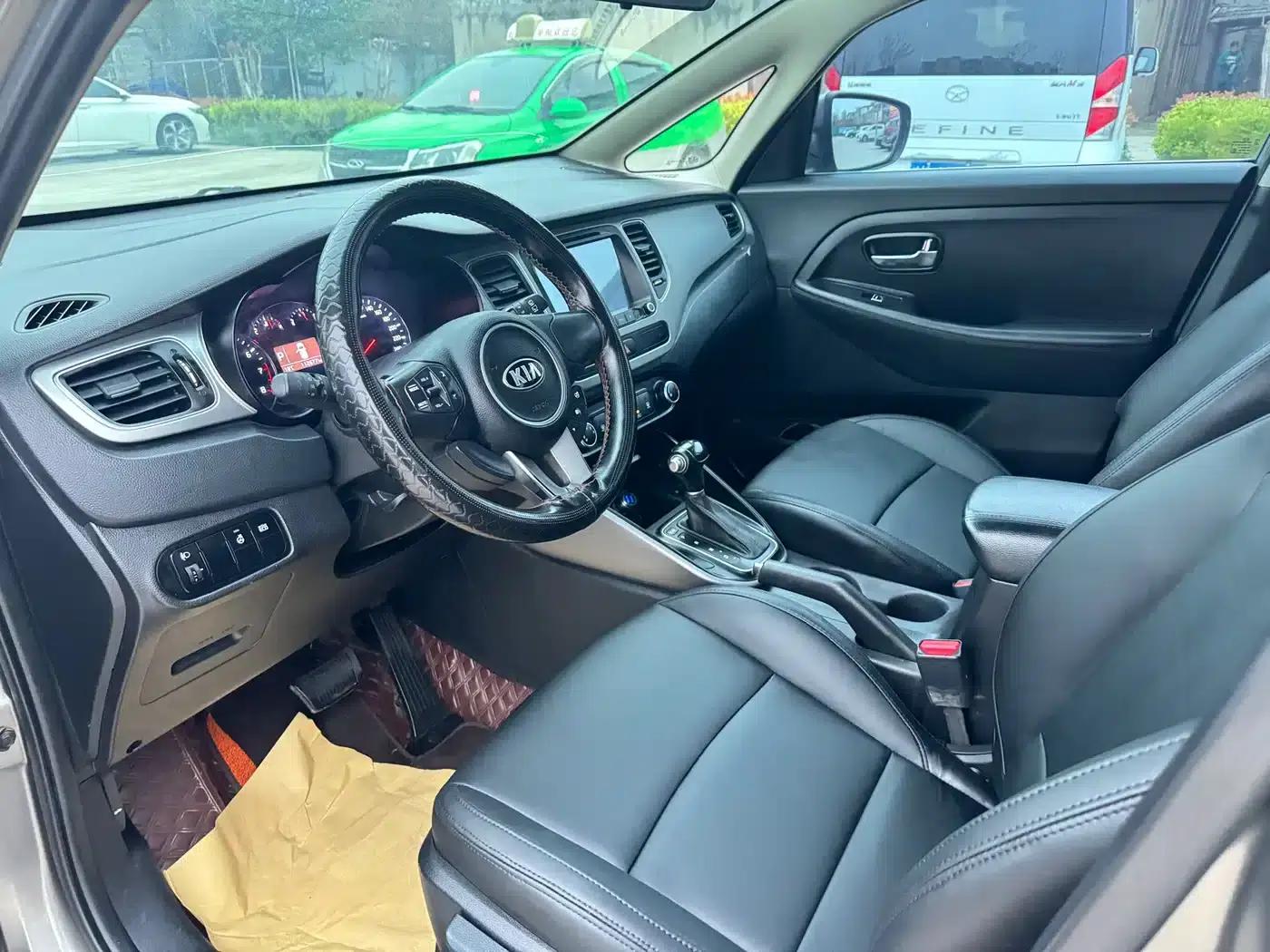 Carens 2013 2.0L 7-seater Automatic Comfort Edition (National V Emission Standard) — миниатюра 7
