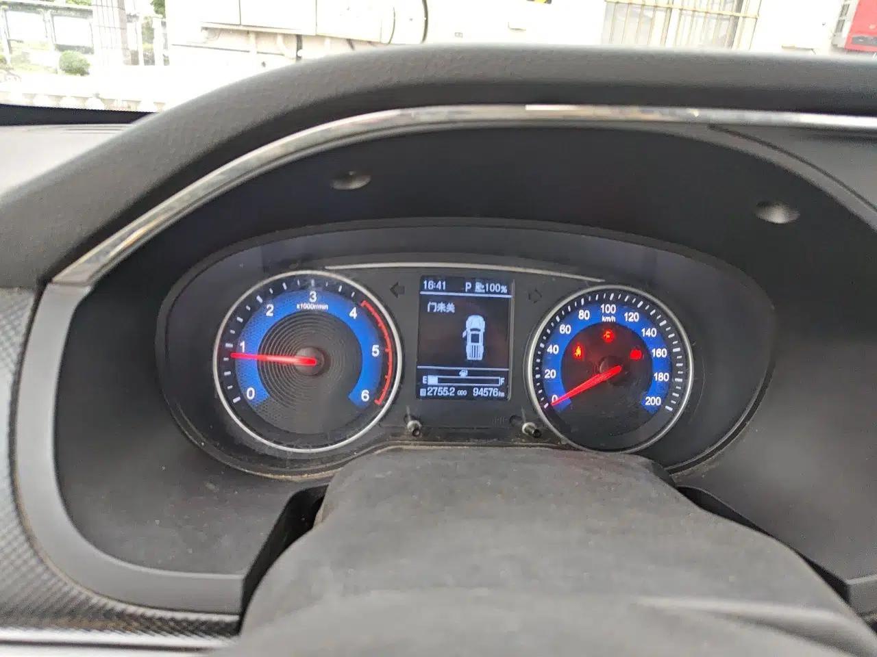 Dongfeng Ruichi 2021 2.4T Diesel Two-Wheel Drive Base Version YCY24165-61 — миниатюра 11