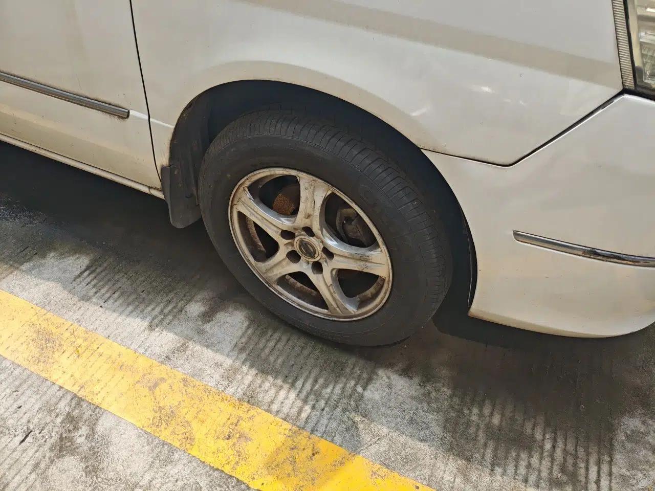 Dongfeng Shuaike 2014 1.6L Manual Luxury 7-Seater China IV Standard — миниатюра 8